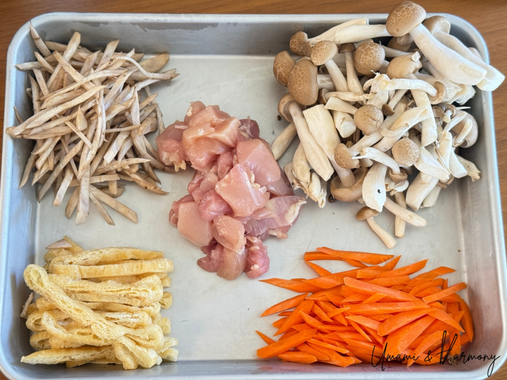 Ingredients for gomoku takikomi gohan cut and prepared