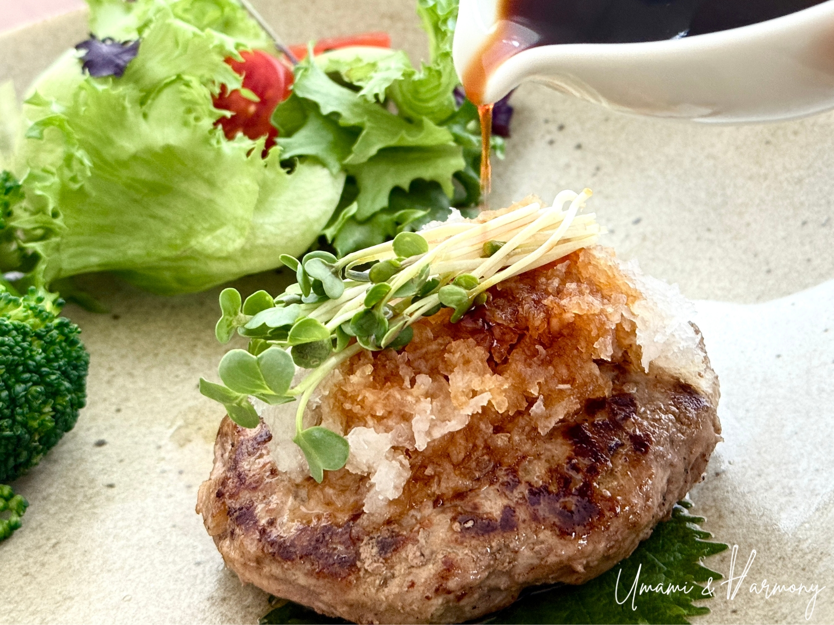 Hamburg steak served with grated daikon oroshi and ponzu sauce